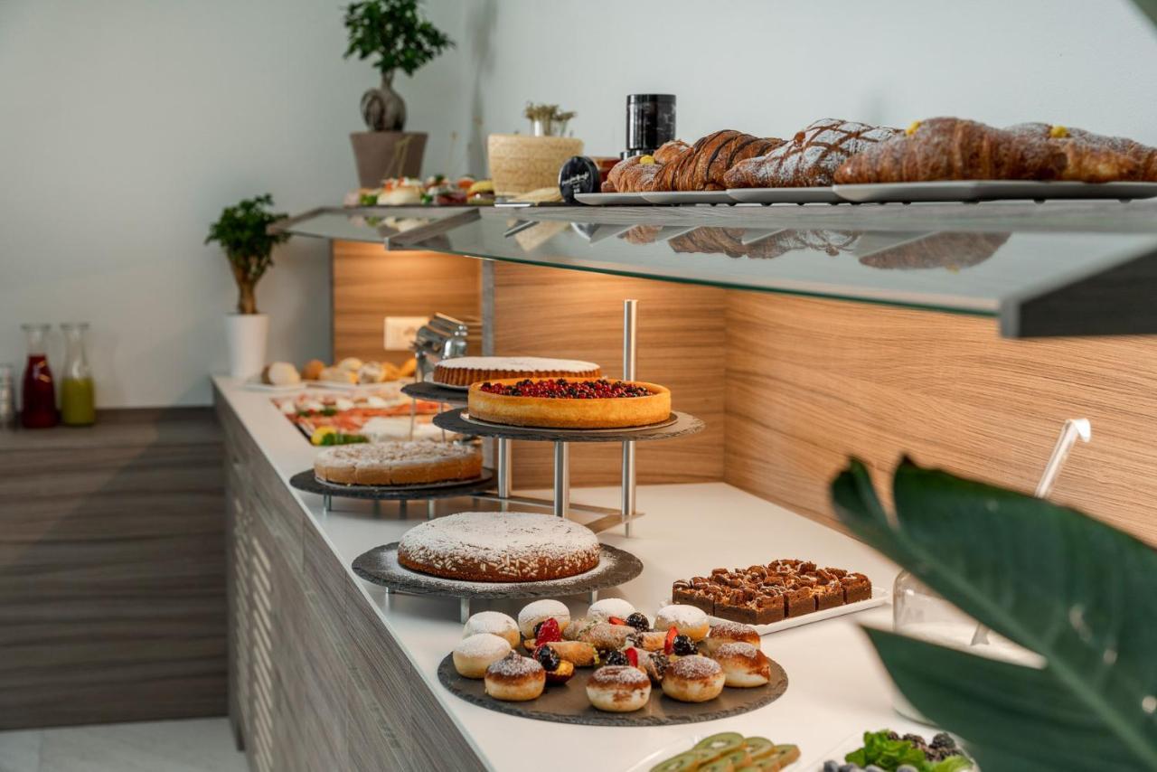 Nido Suite & Apartments Cesenatico Luaran gambar